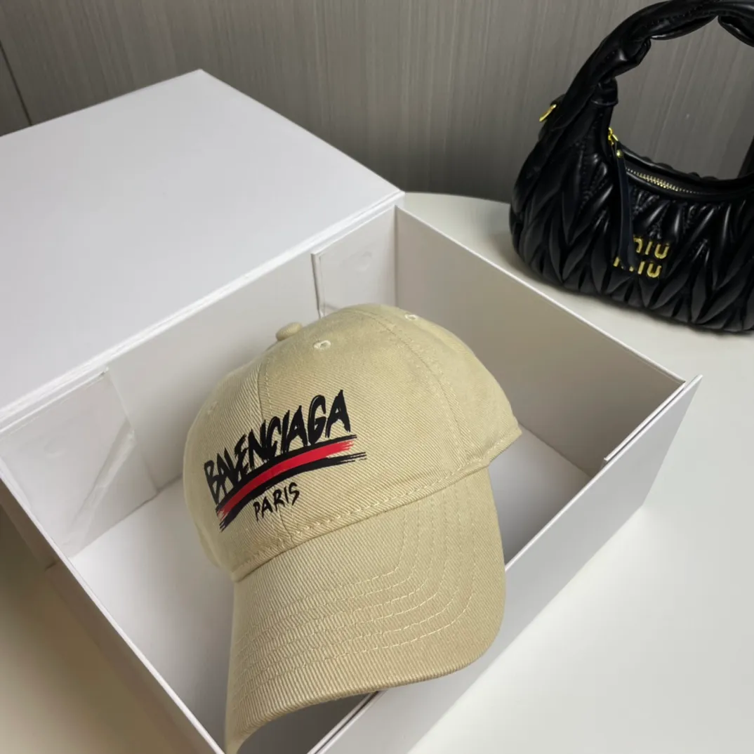 P70 BALENCIAGA new baseball cap, cool colors, different styles for men and women, the first batch will be shipped first! A must-buy for Paris fans!