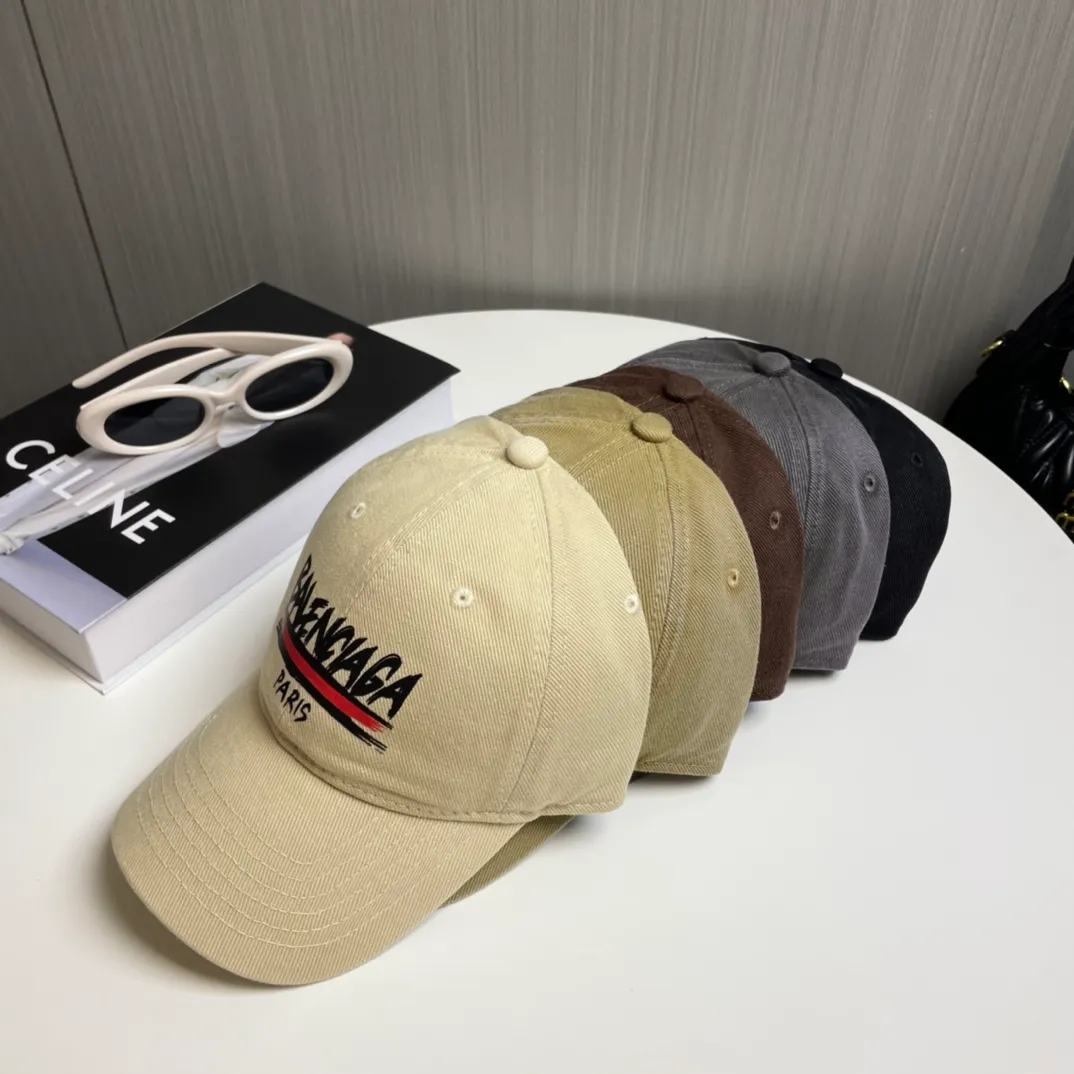 P70 BALENCIAGA new baseball cap, cool colors, different styles for men and women, the first batch will be shipped first! A must-buy for Paris fans!