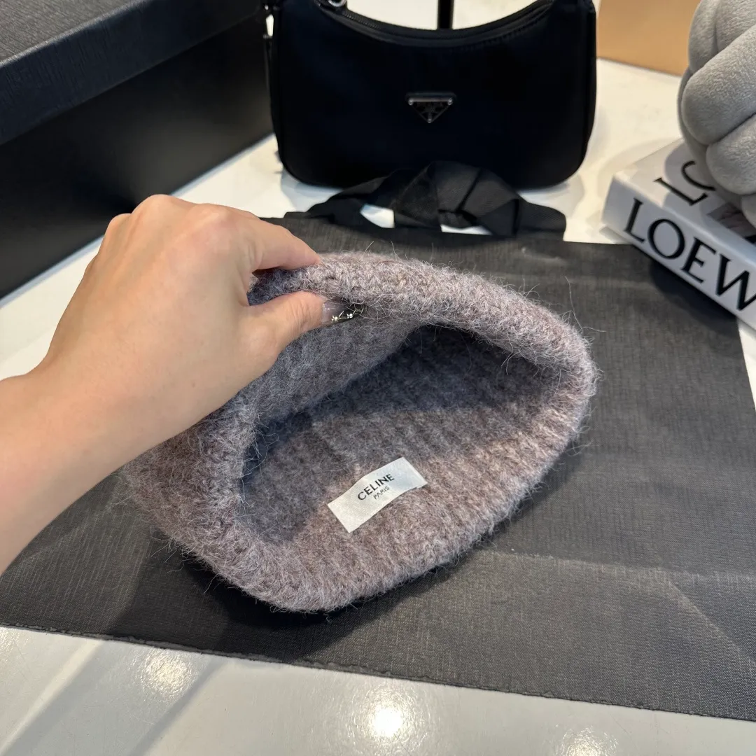 P70 Celine new autumn and winter wool hat, running size, head circumference 57cm