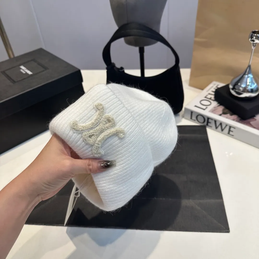 P54 Celine rabbit fur beanie