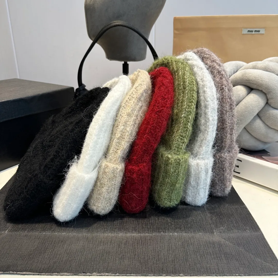 P70 Celine new autumn and winter wool hat, running size, head circumference 57cm