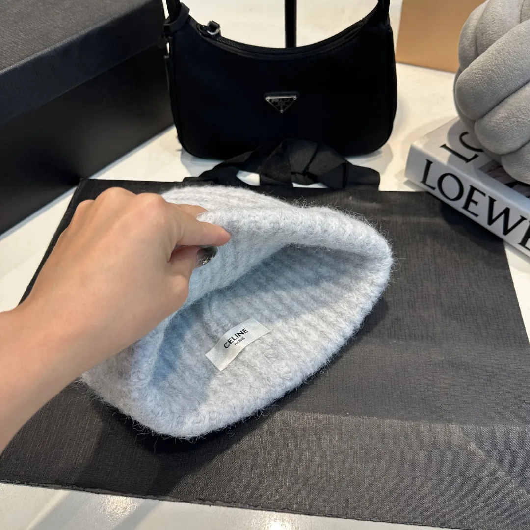 P70 Celine new autumn and winter wool hat, running size, head circumference 57cm