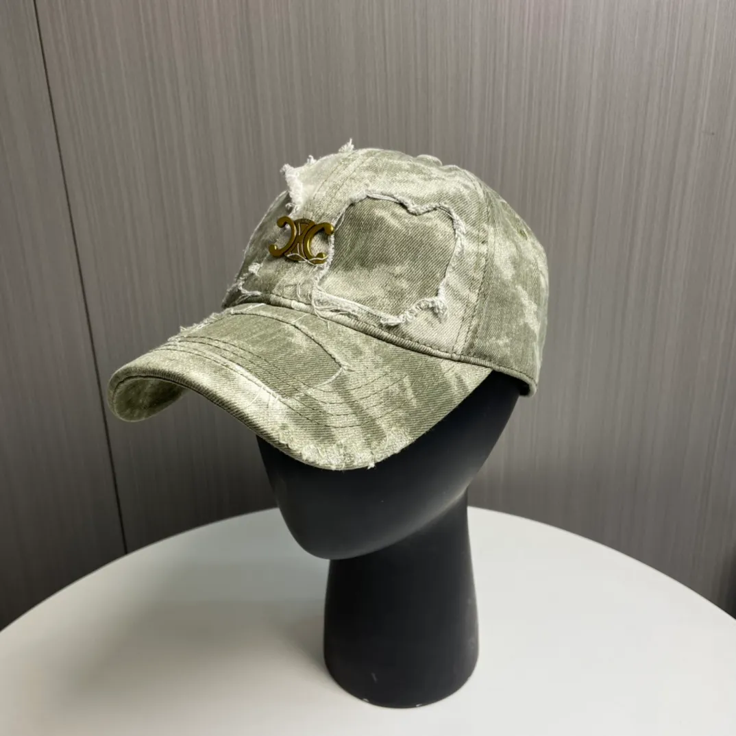 P76💛CELINE 25 Spring Washed Baseball Cap🧢 🔥New Baseball Cap🧢, a must-have when going out on the street, very easy to match, high quality, complete internal standards, get it now!