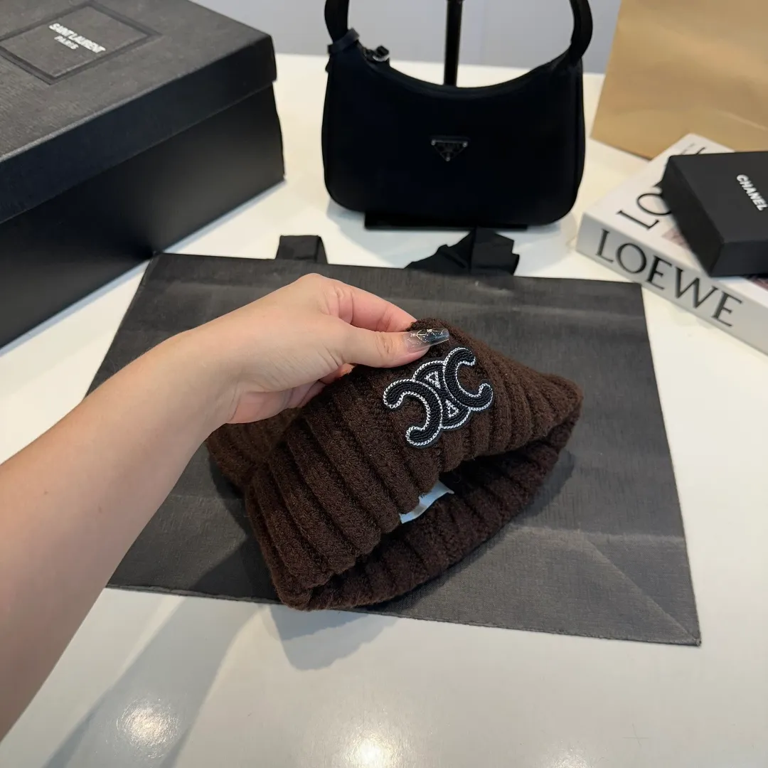 P50 Celine new knitted beanie