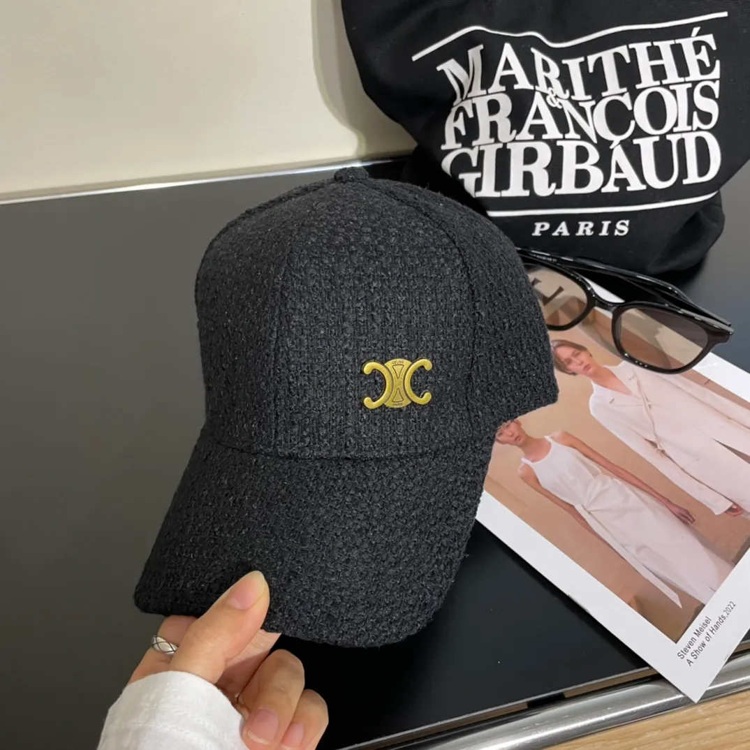 P60 Celine's new counter synchronized small fragrance style tweed baseball cap🧢Full details, celebrity style, super brand, easy to match!