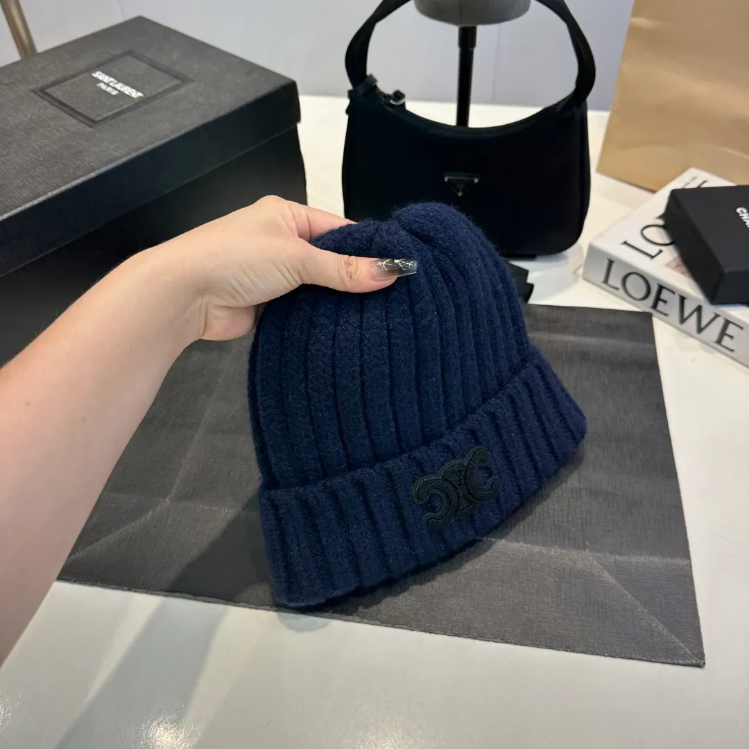 P50 Celine new knitted beanie