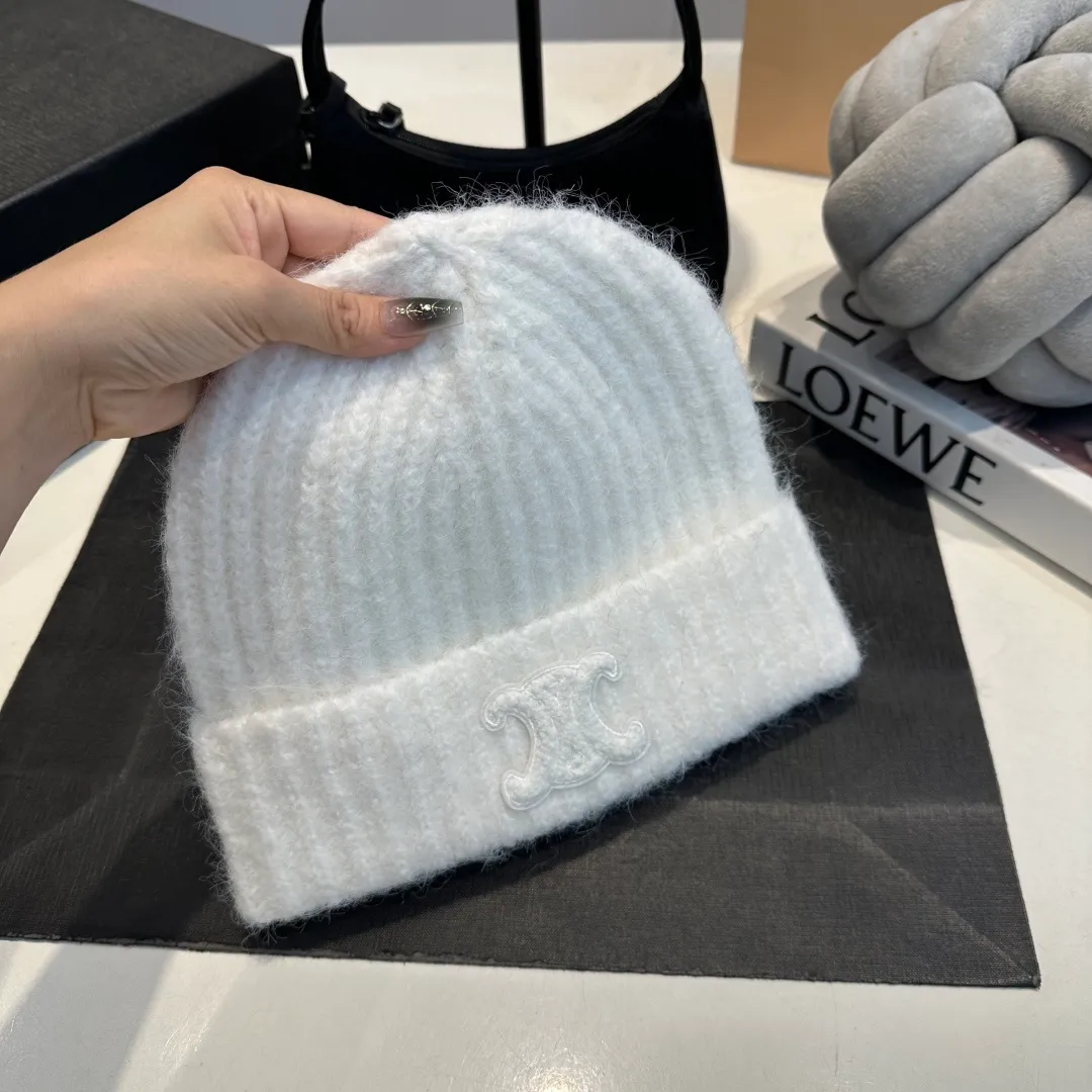 P70 Celine new autumn and winter wool hat, running size, head circumference 57cm
