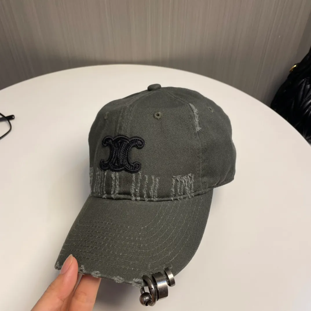 P70💛 Comes with dust bag [CELINE Celine] 2024 new simple baseball cap, new model shipped, big brand style is super easy to match, hurry up and get it!
