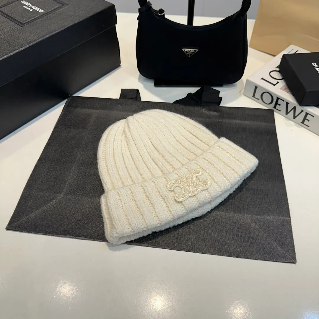 P50 Celine new knitted beanie