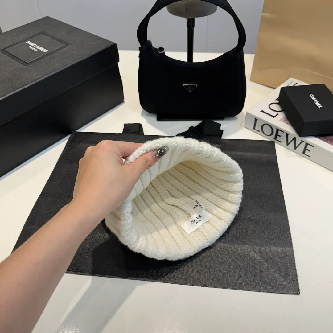P50 Celine new knitted beanie