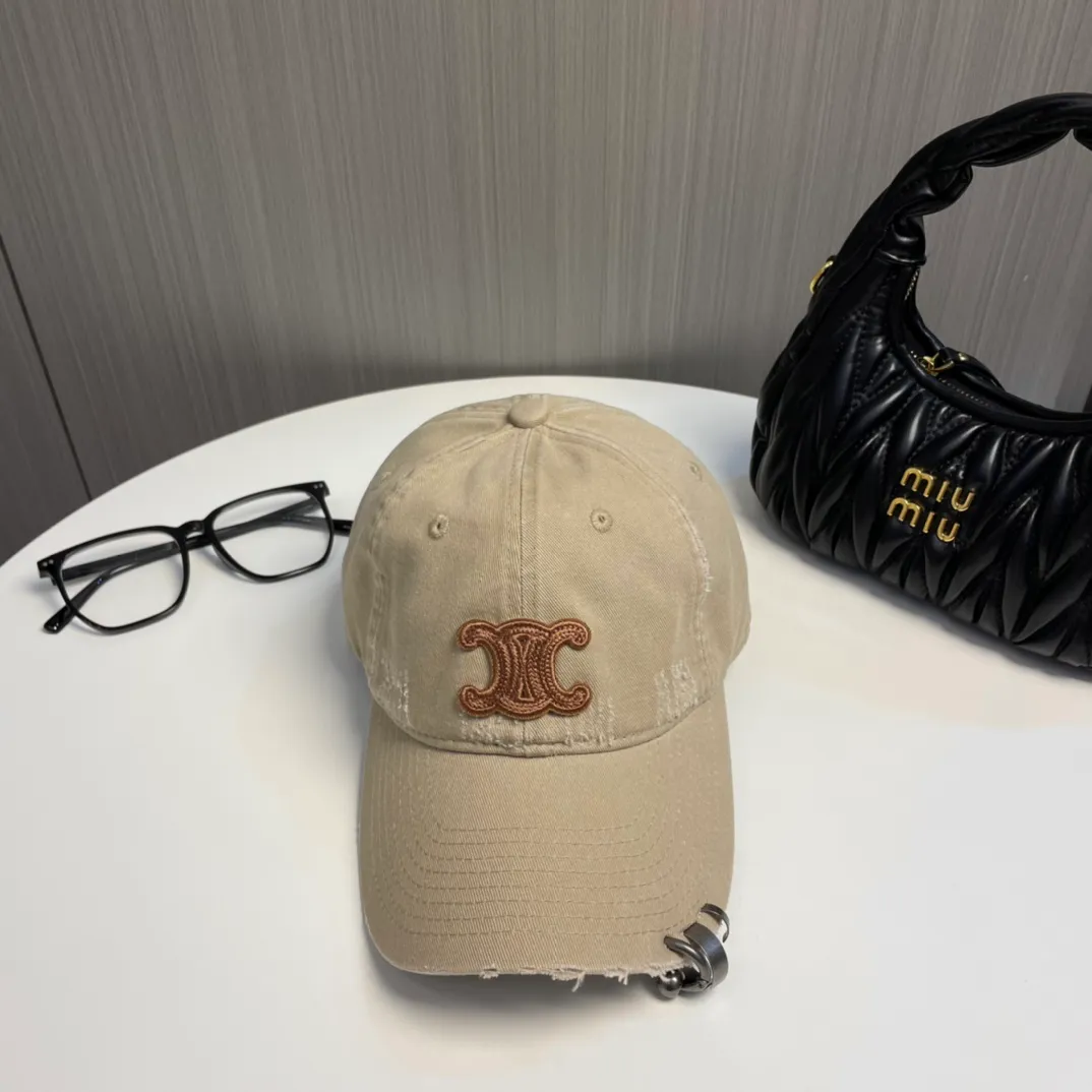 P70💛 Comes with dust bag [CELINE Celine] 2024 new simple baseball cap, new model shipped, big brand style is super easy to match, hurry up and get it!