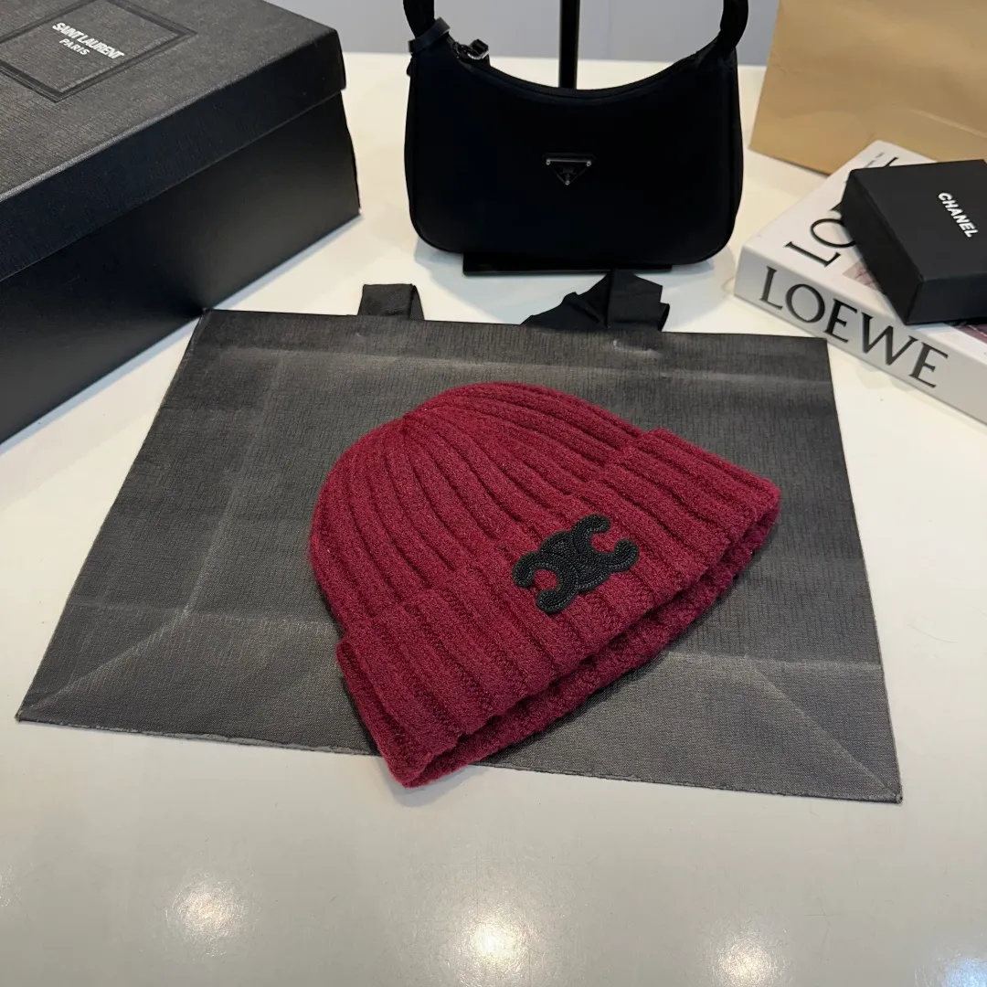 P50 Celine new knitted beanie