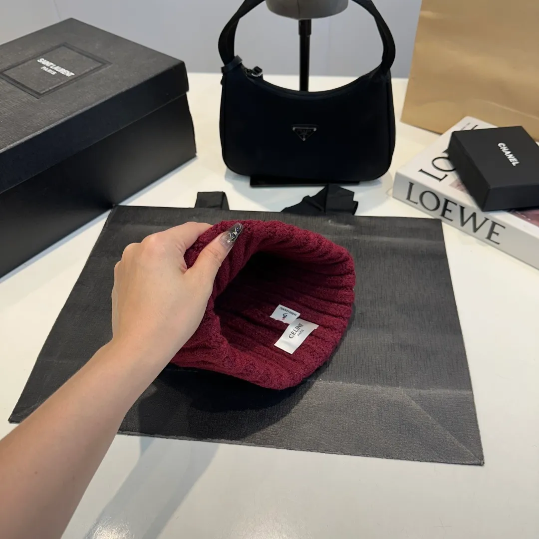 P50 Celine new knitted beanie