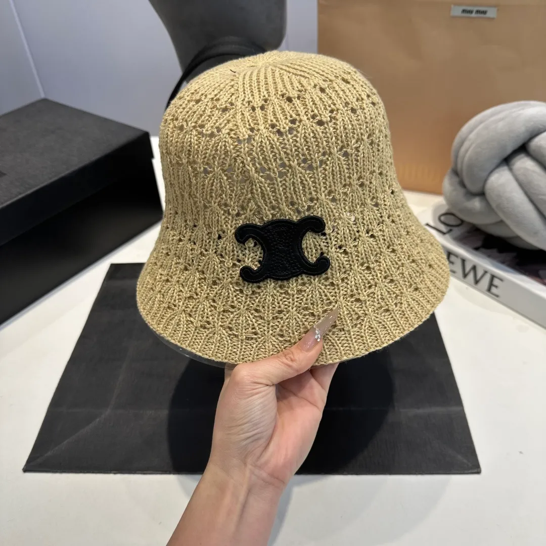 P56 Celine new knitted hand hat, hand hook fisherman hat, head circumference 57cm