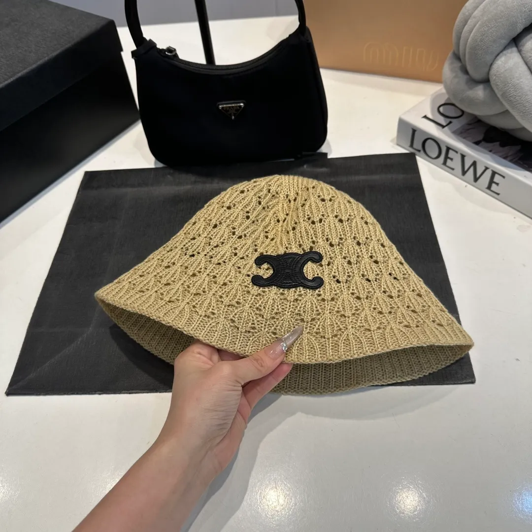 P56 Celine new knitted hand hat, hand hook fisherman hat, head circumference 57cm