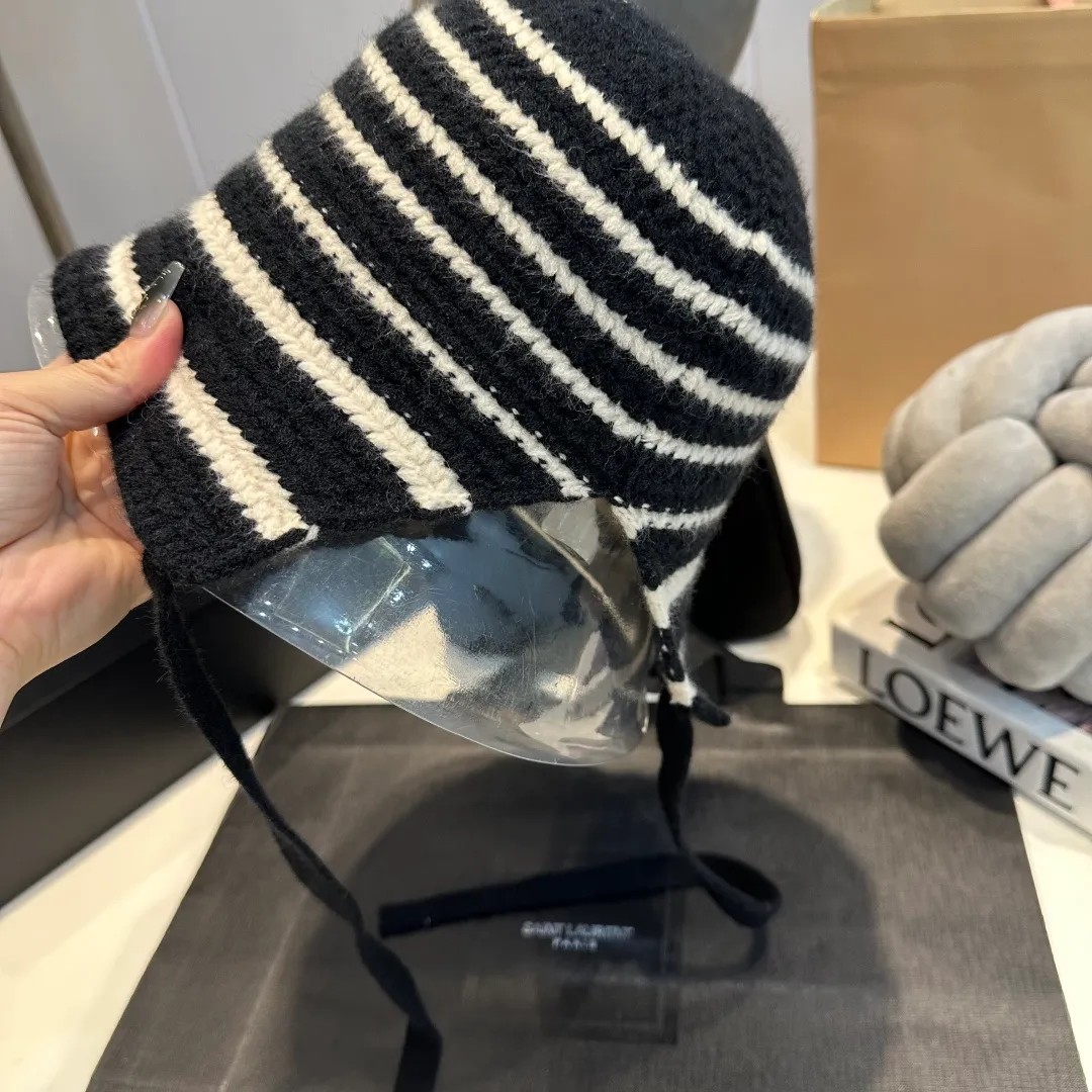 P50 Celine new fisherman hat for autumn and winter 2025, details to come