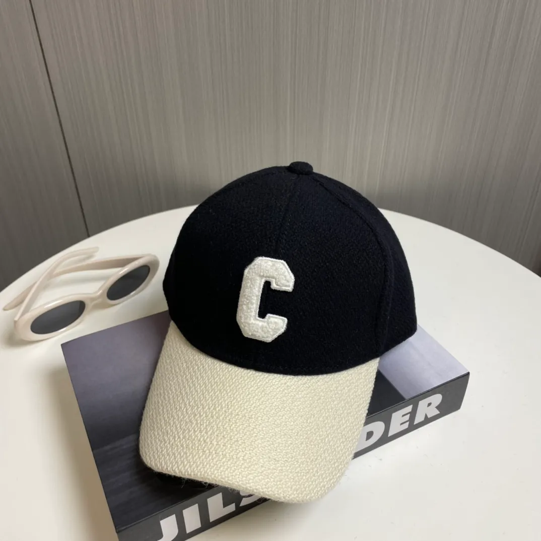 P86 CELINE · Celine's new C letter embroidered baseball cap 🧢 Top version 👍 Purchased from ZP for printing, the hat shape is completely customized according to ZP 2:1. Custom woven wool fabric, super textured! The letter C distinguishes the market version, the size and the texture of the looped hair are all restored. The hardware adjustment buckle is custom-molded and has a logo. Customized logo webbing inside the hat, all details restored💯 ⚠️Size: One size fits all and adjustable!