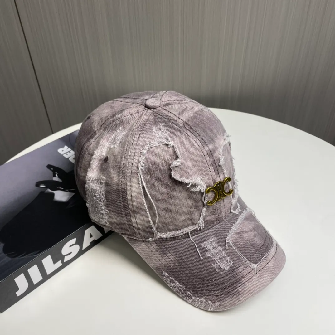 P76💛CELINE 25 Spring Washed Baseball Cap🧢 🔥New Baseball Cap🧢, a must-have when going out on the street, very easy to match, high quality, complete internal standards, get it now!