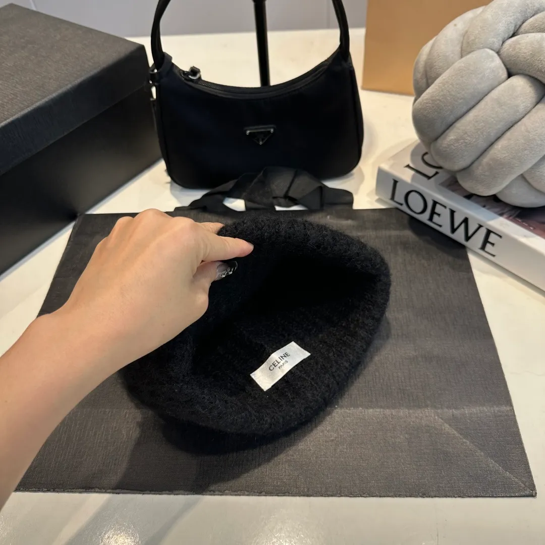 P70 Celine new autumn and winter wool hat, running size, head circumference 57cm