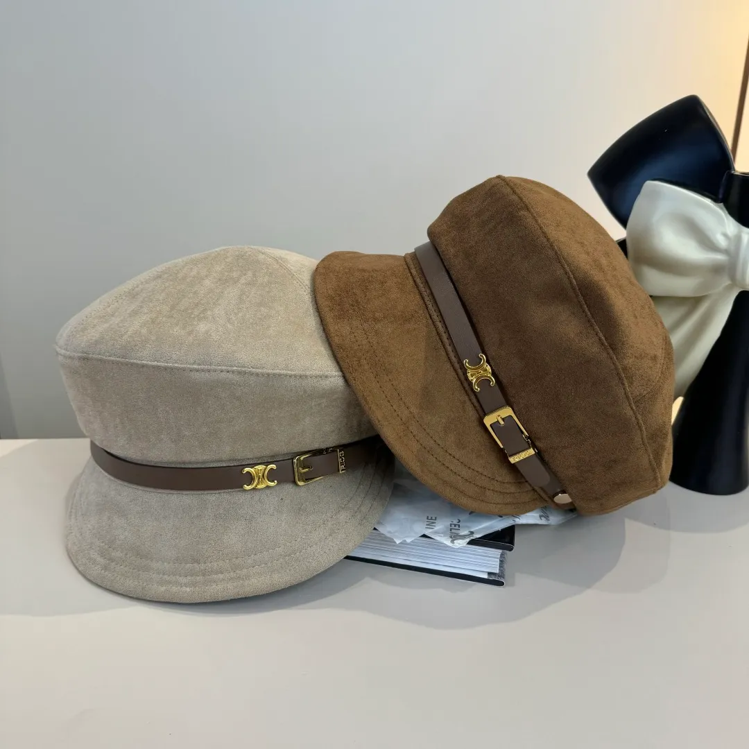 🉐160¥ Celine new peaked military cap, head circumference 57cm