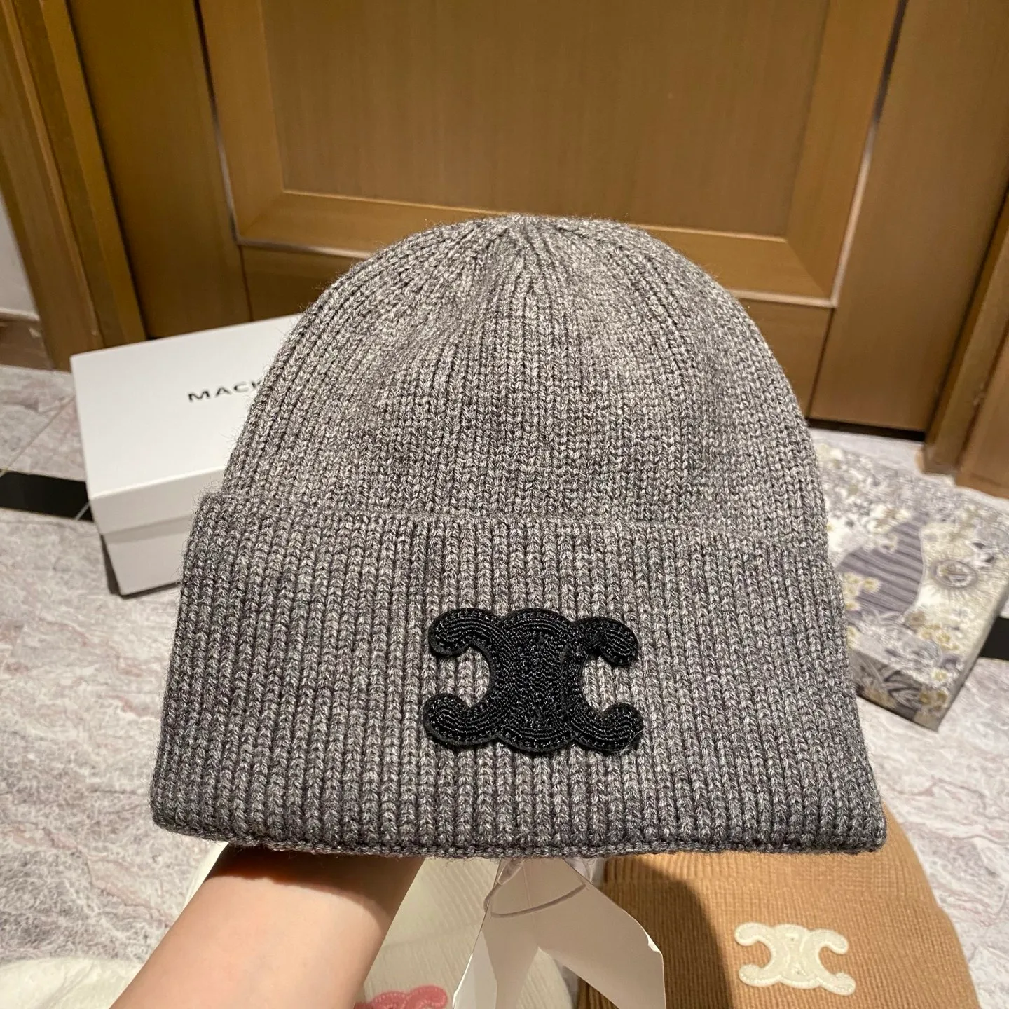 CELINE cashmere knitted hat