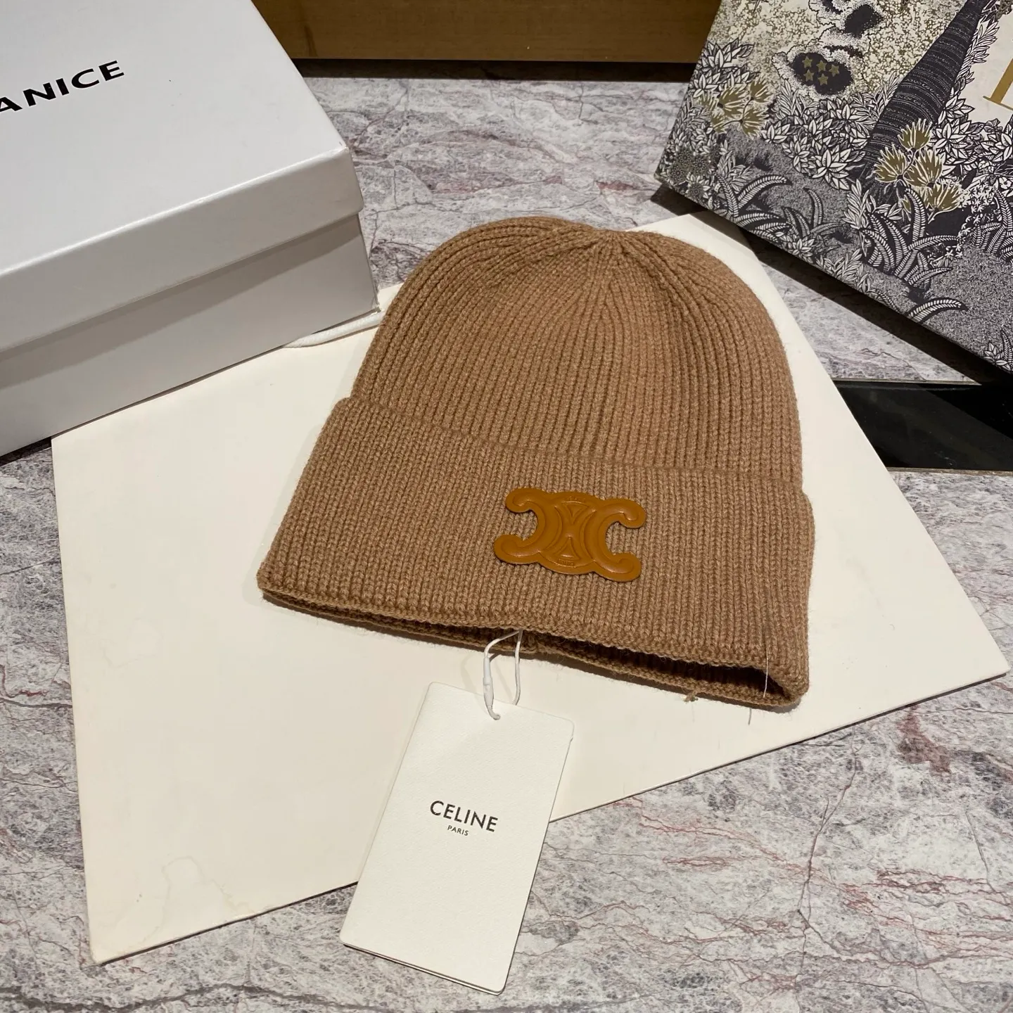 CELINE cashmere knitted hat