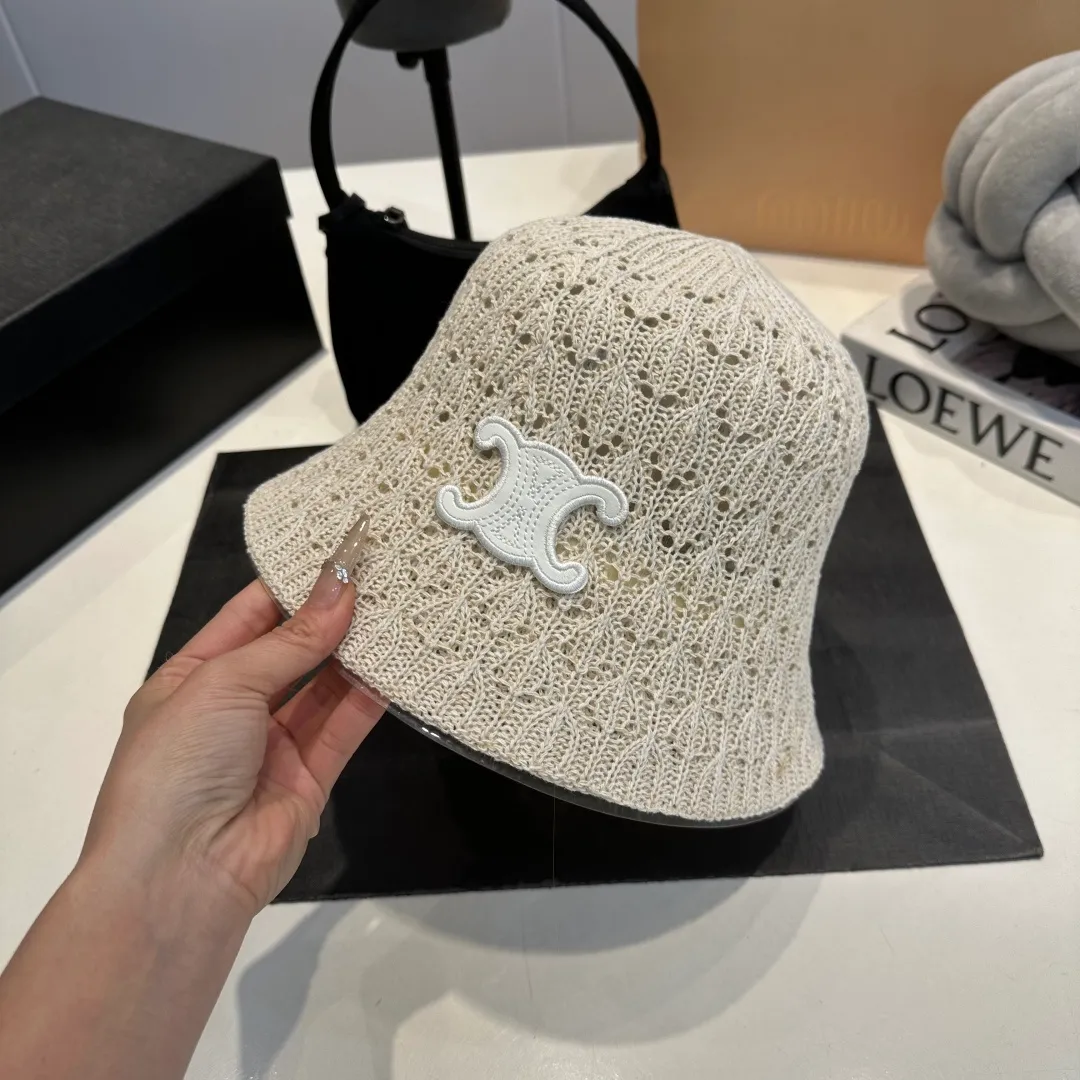 P56 Celine new knitted hand hat, hand hook fisherman hat, head circumference 57cm