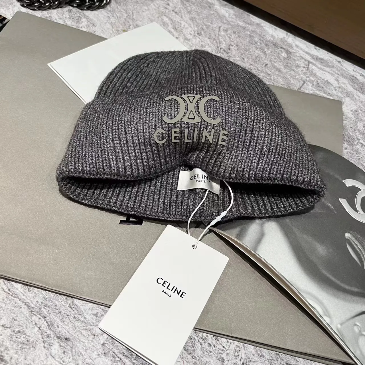 CELINE cashmere knitted hat