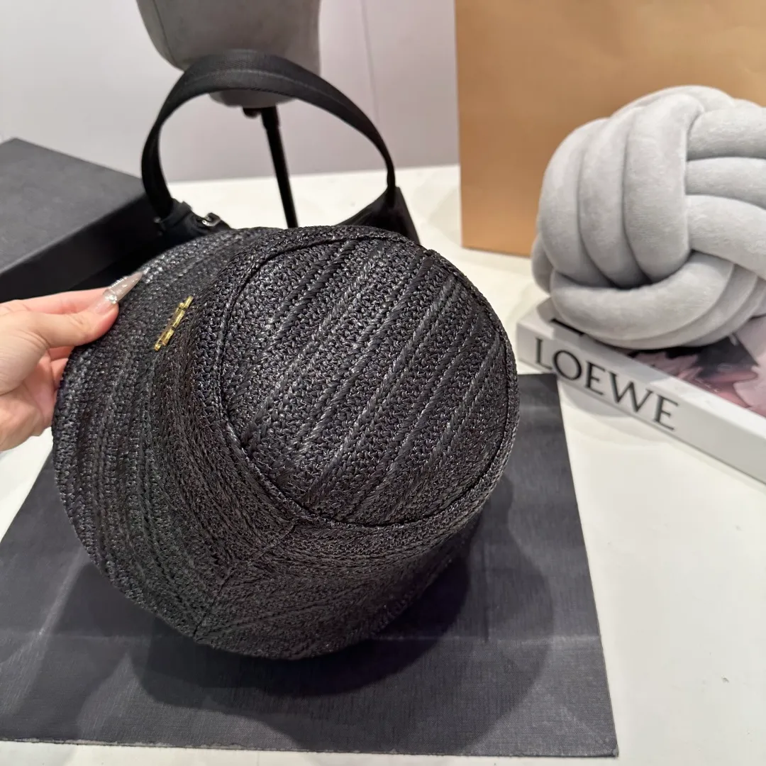 P60 Celine new straw hat, head circumference 57cm