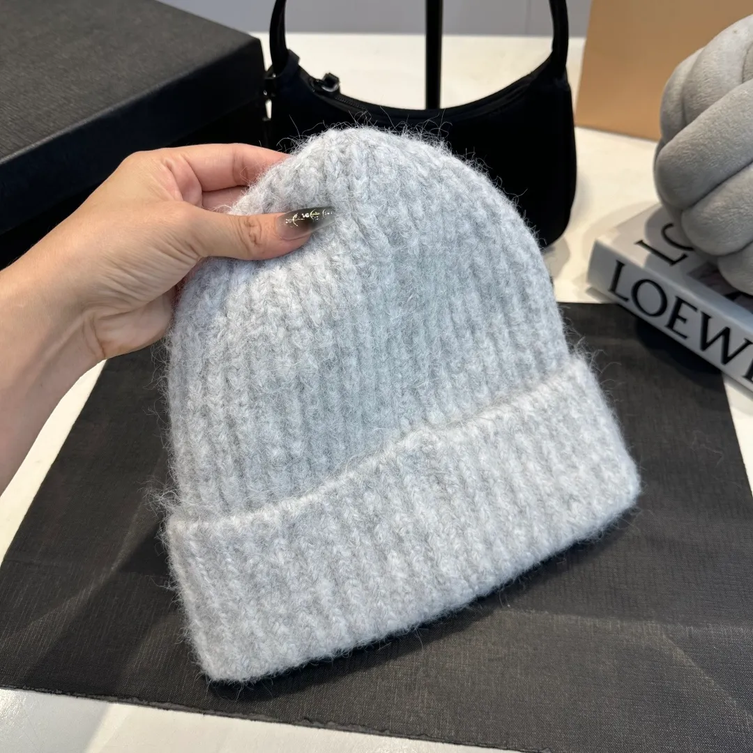 P70 Celine new autumn and winter wool hat, running size, head circumference 57cm