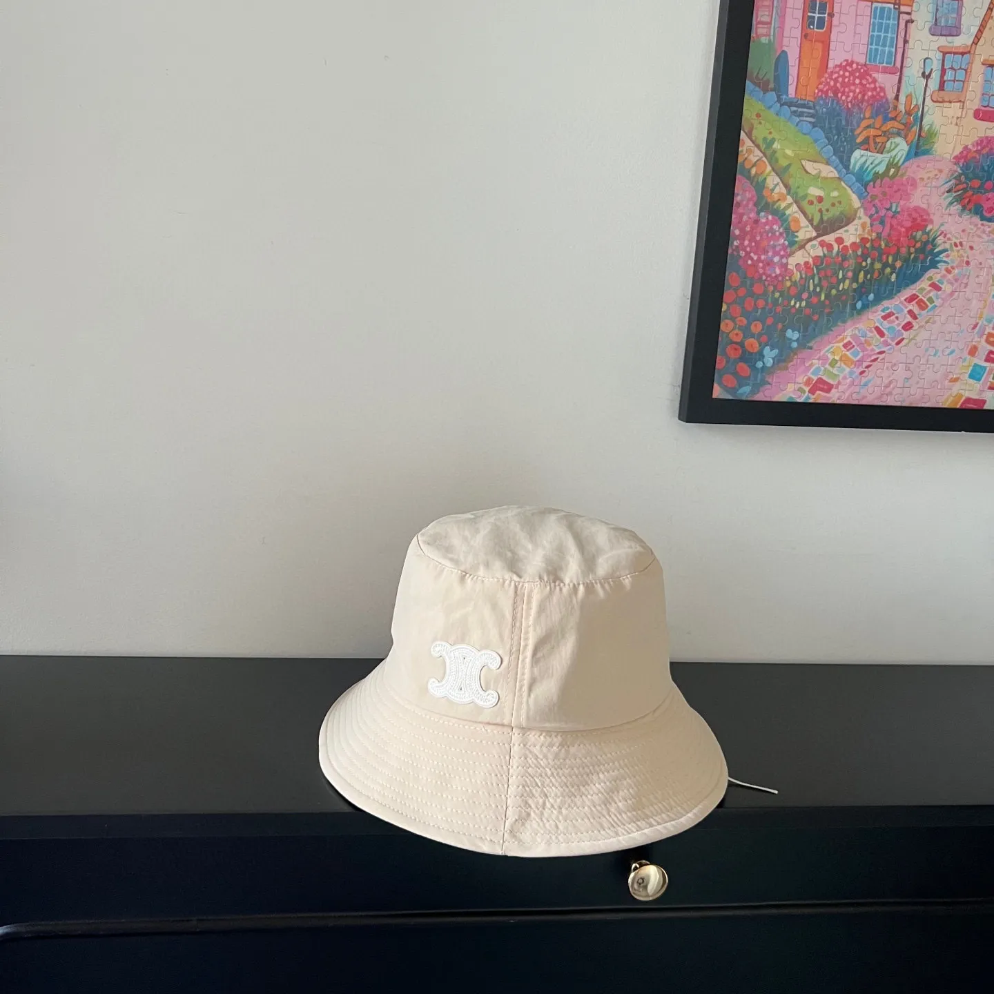 🉐140💛 Comes with dust bag [Celine] 2025 new style simple fisherman hat made of smooth material, unique design ~ versatile for daily use