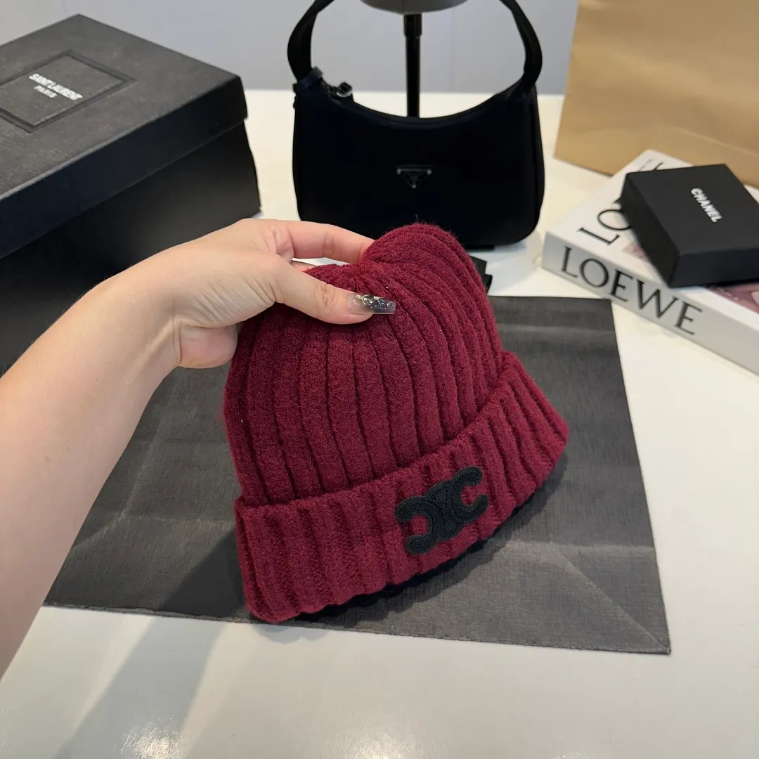 P50 Celine new knitted beanie