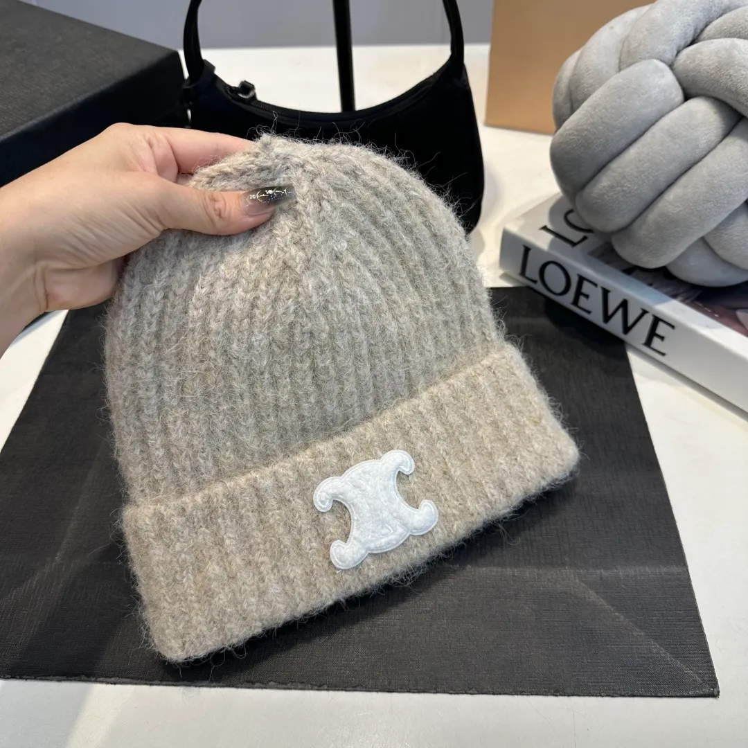 P70 Celine new autumn and winter wool hat, running size, head circumference 57cm