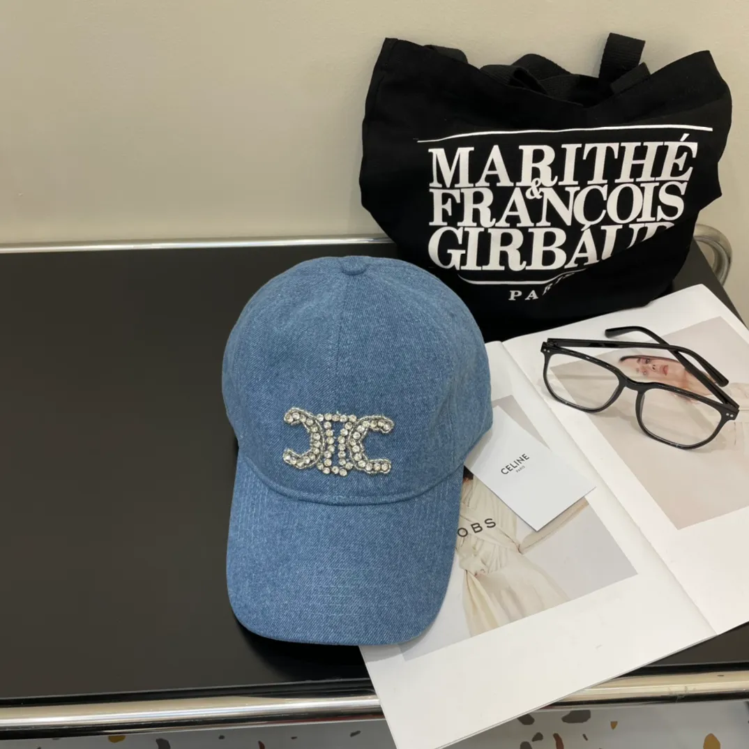 P76 CELINE·Celine's new Arc de Triomphe baseball cap 🧢 Top version 👍 Customized washed denim fabric, super textured! Arc de Triomphe crystal diamond pattern, can be worn by men and women, adjustable
