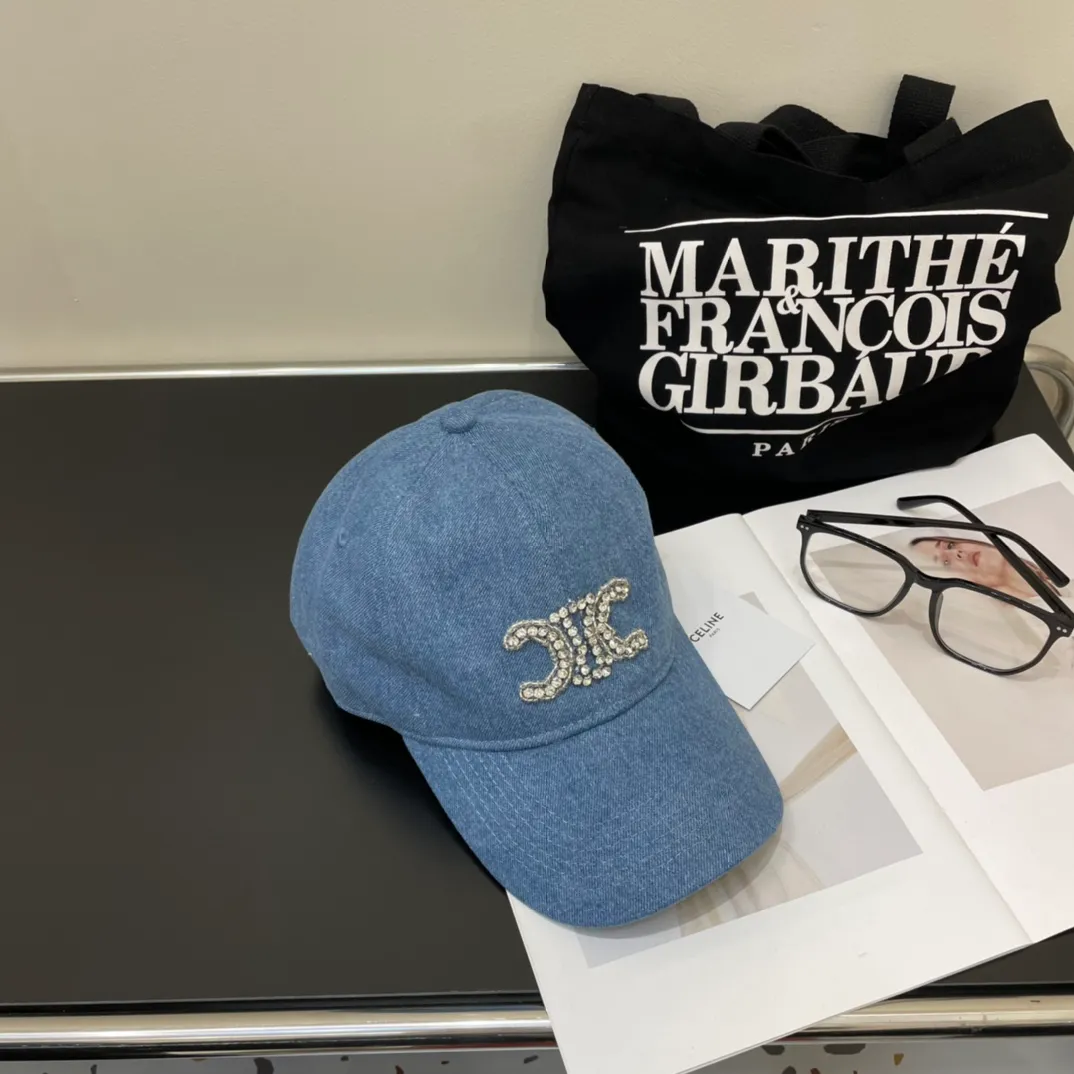 P76 CELINE·Celine's new Arc de Triomphe baseball cap 🧢 Top version 👍 Customized washed denim fabric, super textured! Arc de Triomphe crystal diamond pattern, can be worn by men and women, adjustable