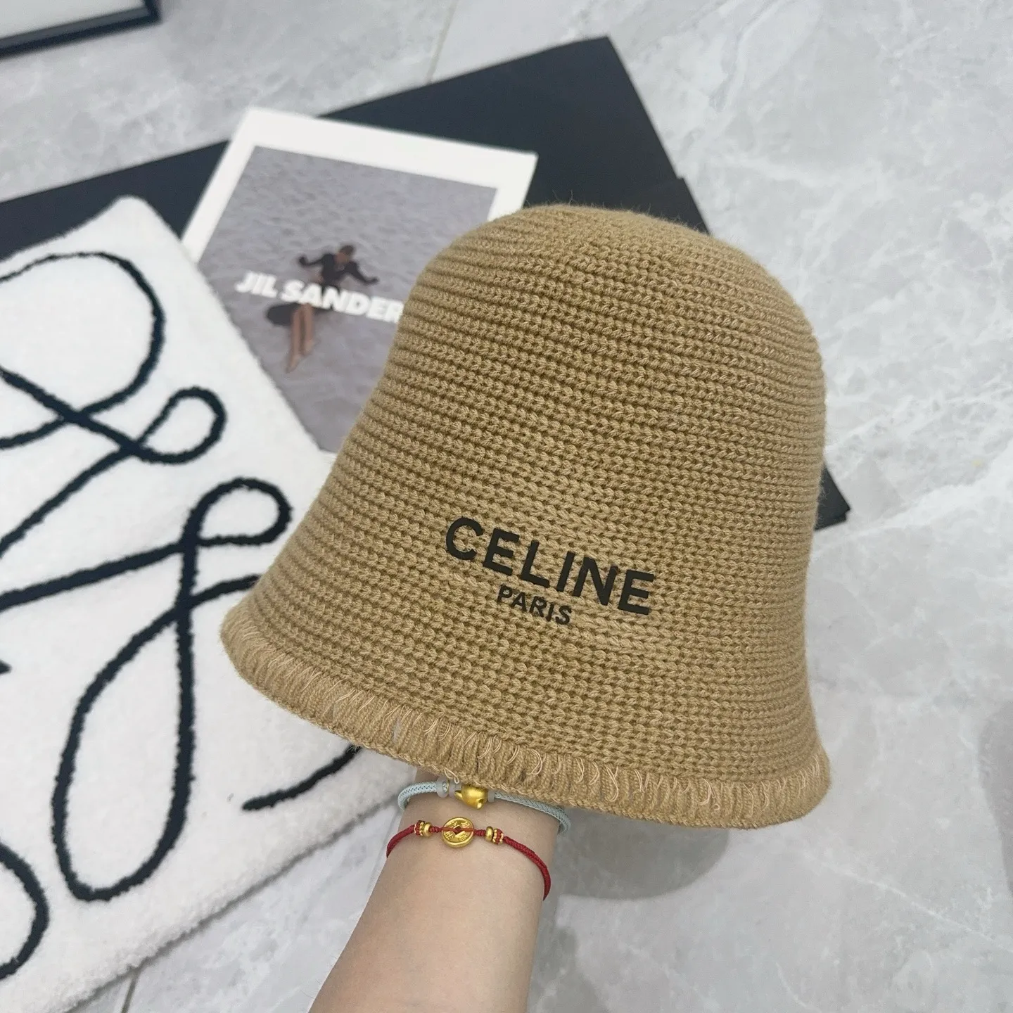 CELINE classic knitted bucket hat 🫶 versatile and high-end!