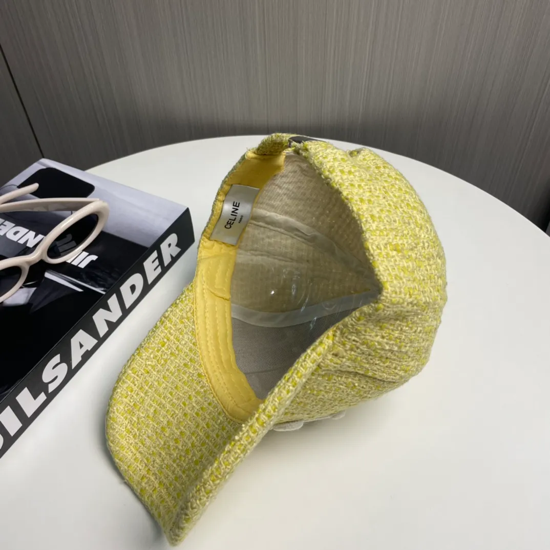 P56 Celine's new counter synchronized small fragrance style tweed baseball cap🧢Full details, celebrity style, super brand, easy to match!