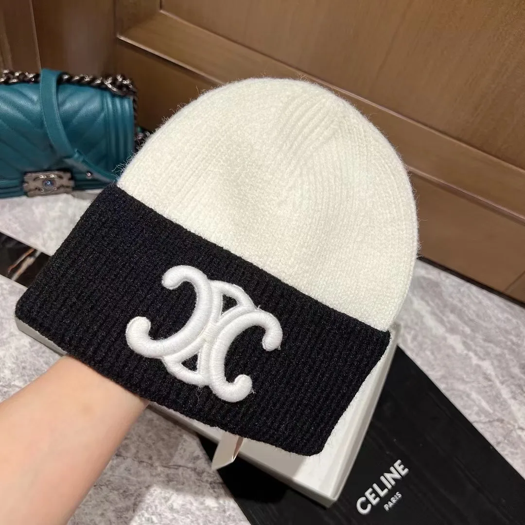 CELINE cashmere knitted hat