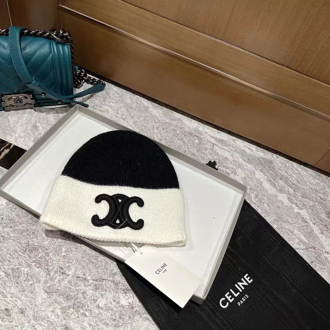 CELINE cashmere knitted hat