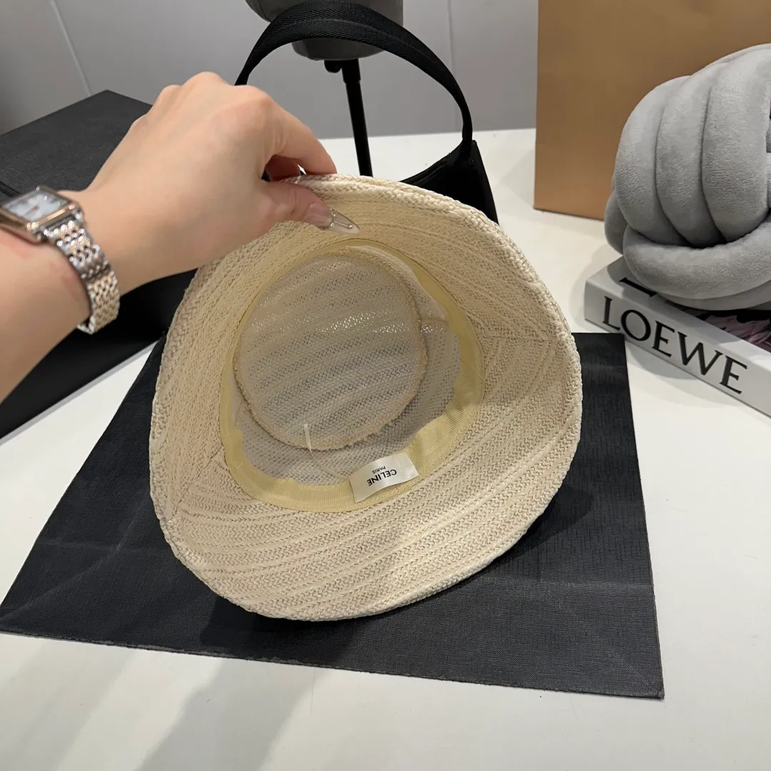 P60 Celine new straw hat, head circumference 57cm