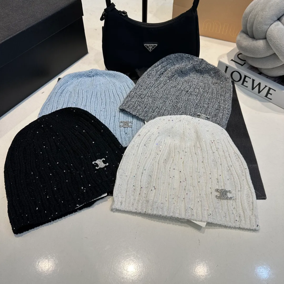 P56 Celine new knitted beanie
