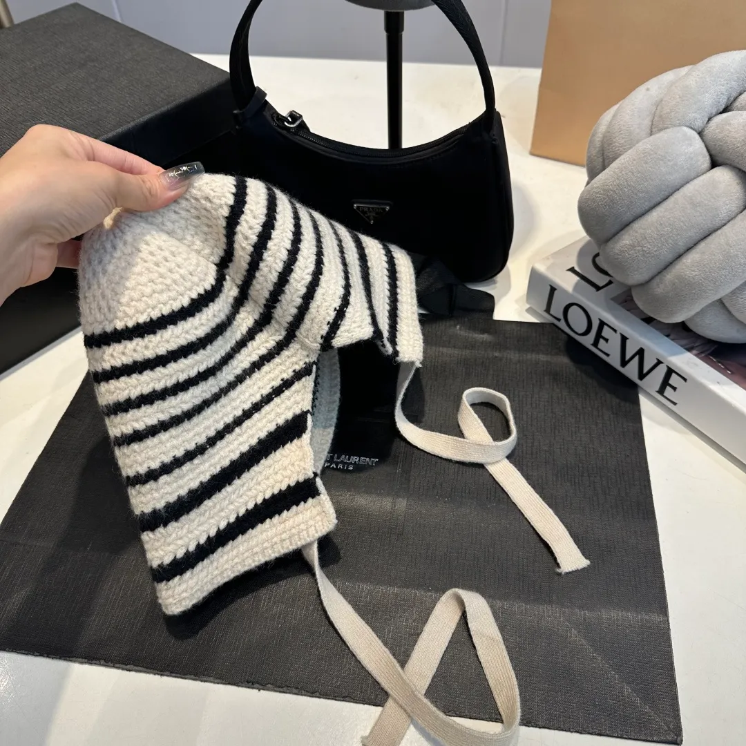 P50 Celine new fisherman hat for autumn and winter 2025, details to come