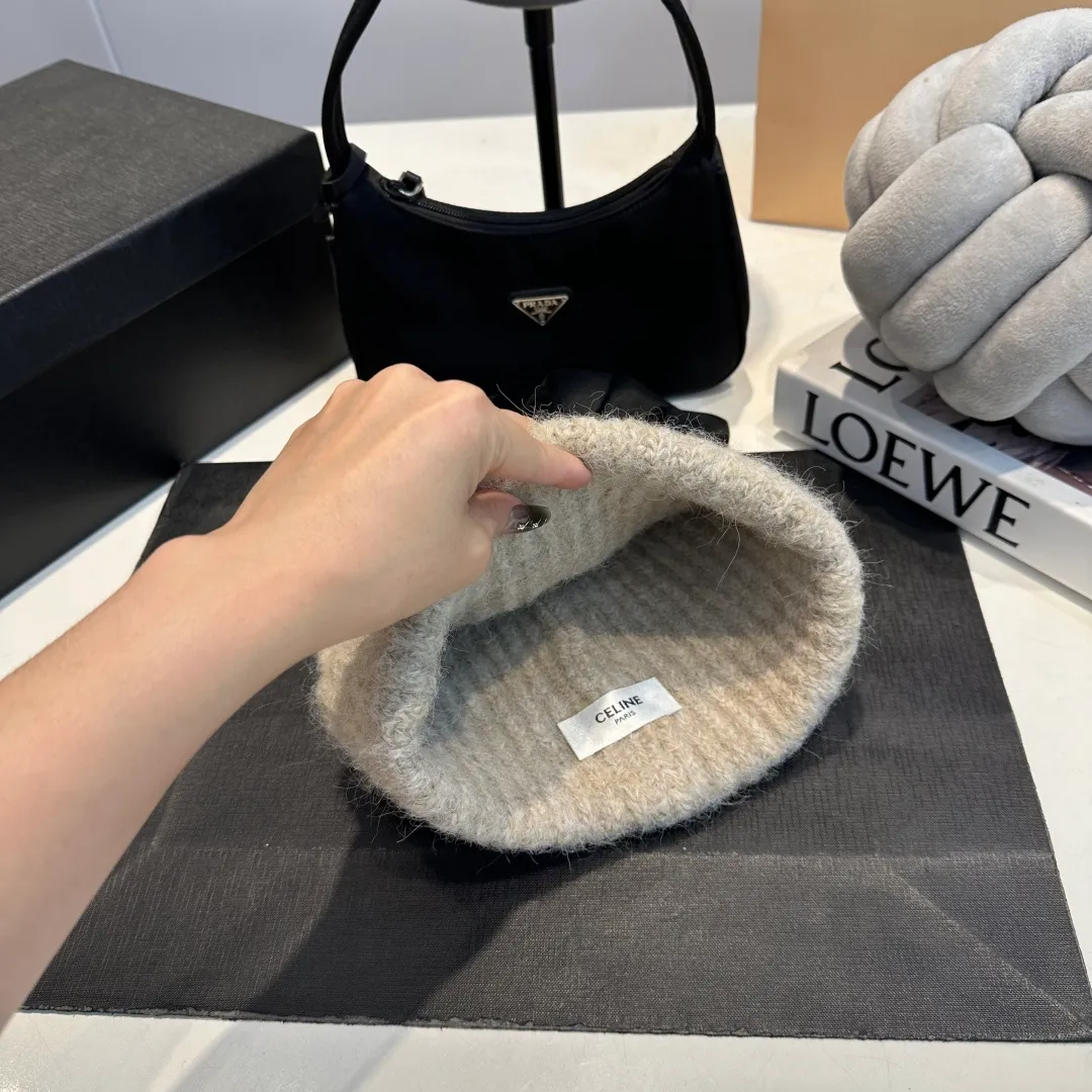 P70 Celine new autumn and winter wool hat, running size, head circumference 57cm