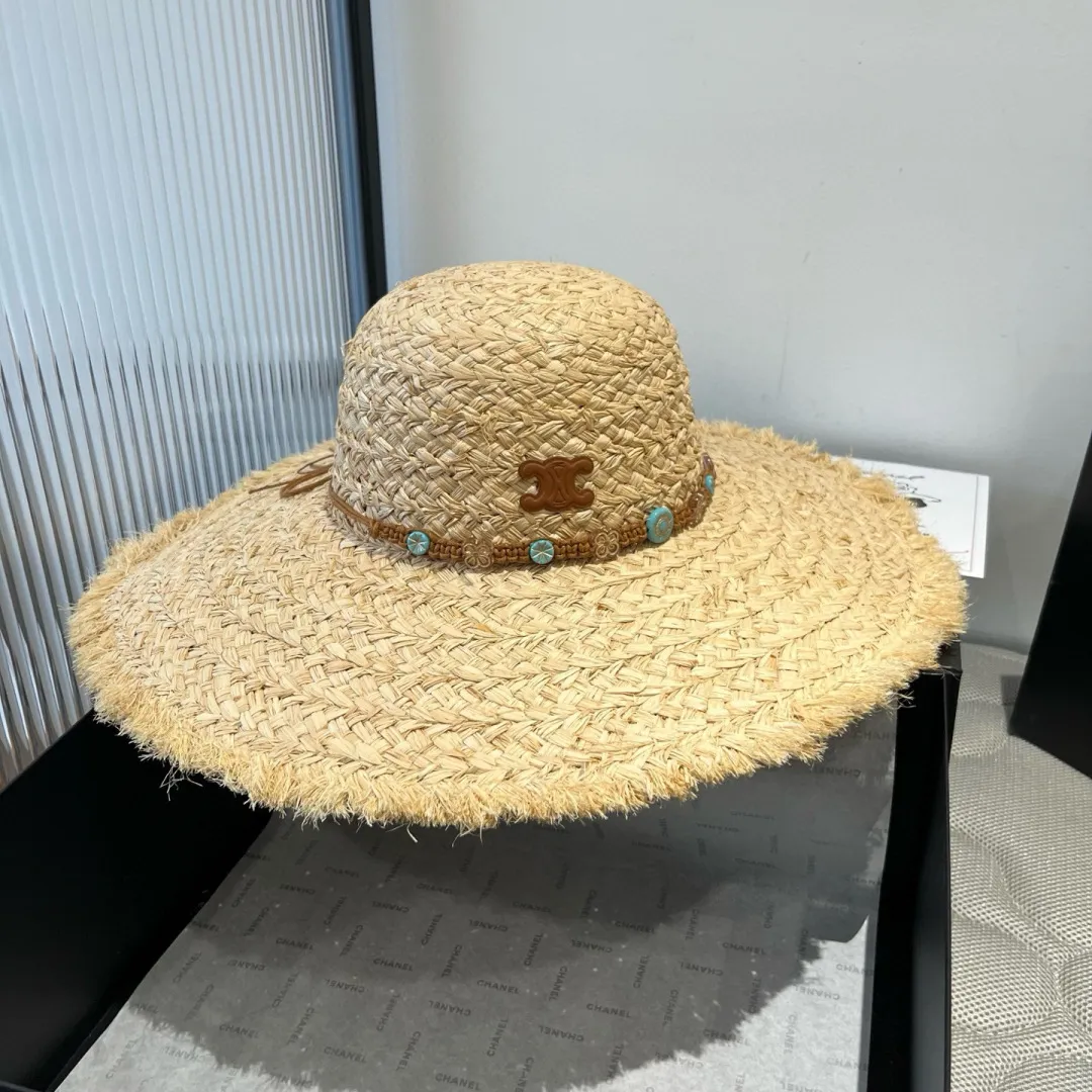170¥ Celine Raffia straw hat, a must-have for travel, head circumference 57cm