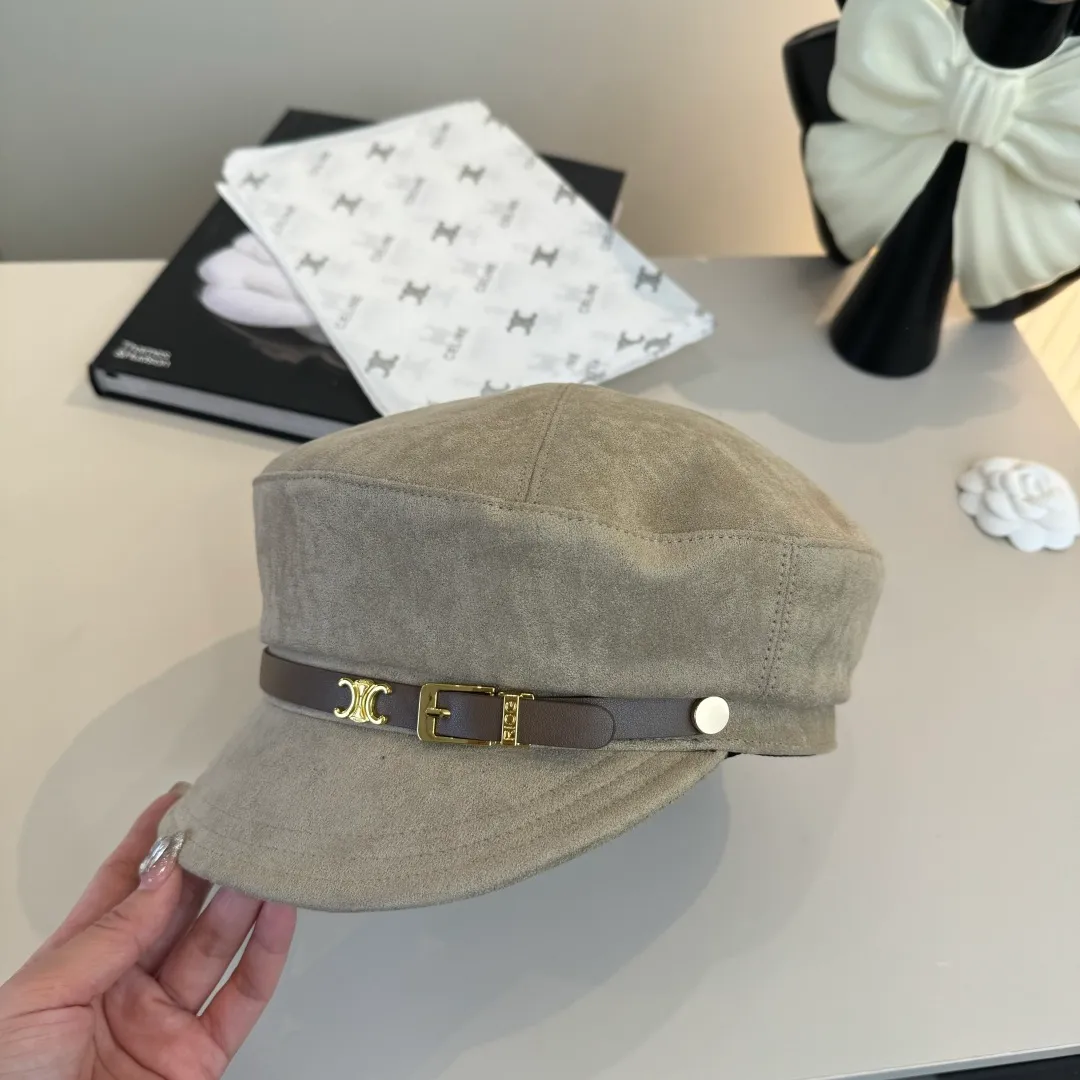 🉐160¥ Celine new peaked military cap, head circumference 57cm