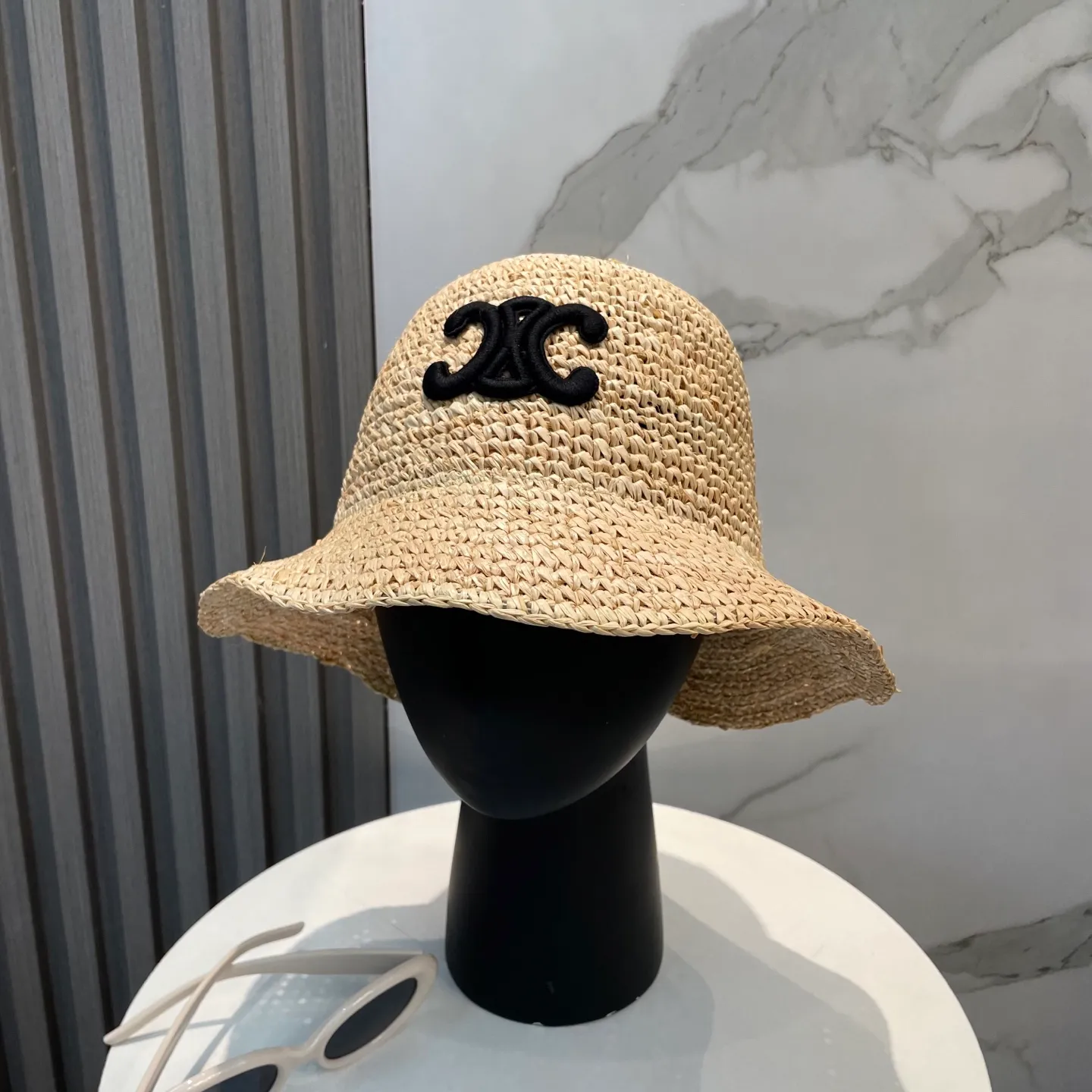 P110💛[CELINE Celine] New raffia densely woven straw hat, the first choice for the beach in summer ~ the same style as the stars ~ big brands are simple