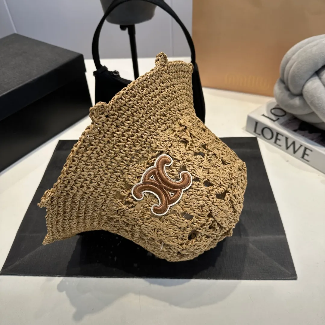 P70 Celine's new handhook bucket hat, forest girl style bucket hat, jacquard hollow, artistic sense