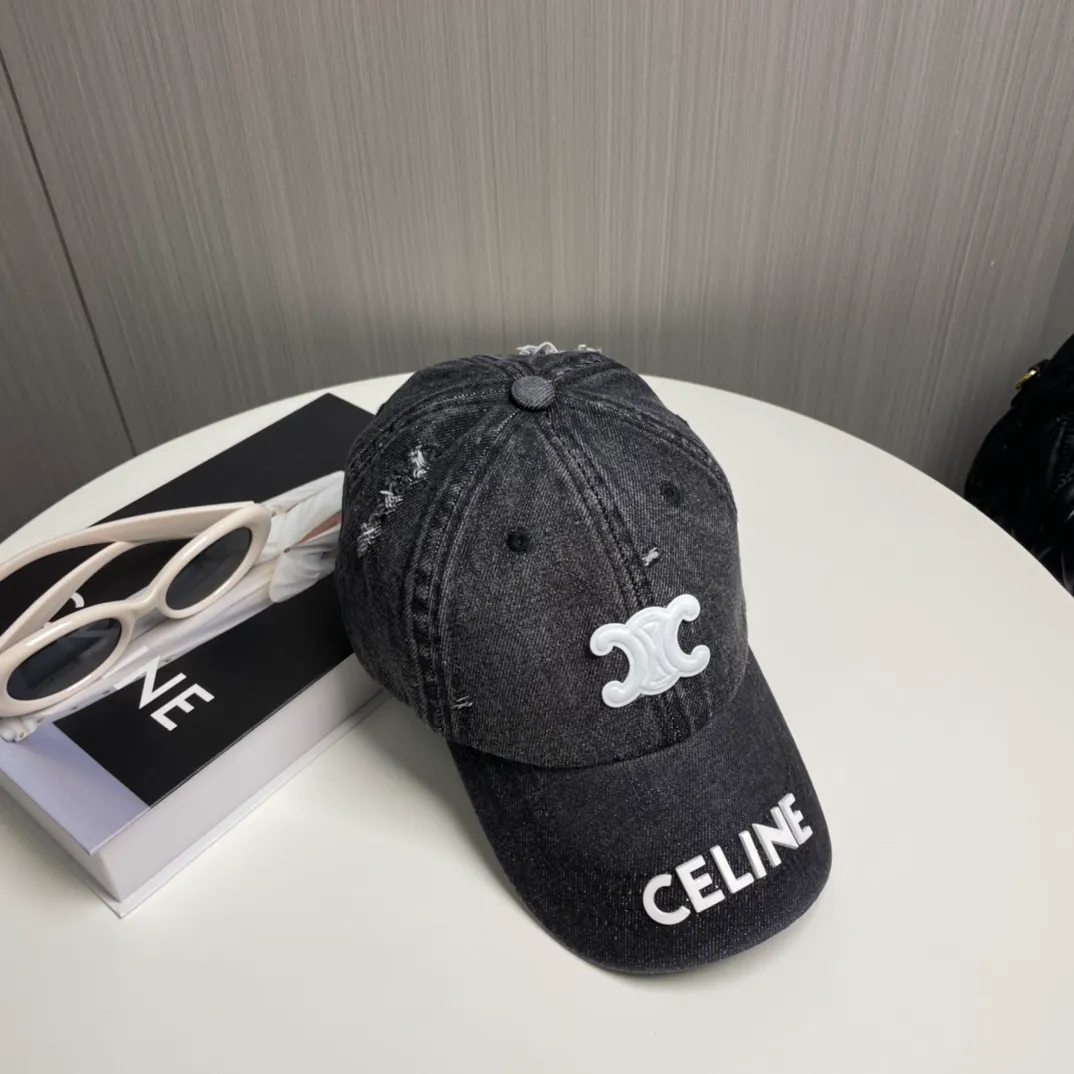 P56💛 Comes with dust bag [CELINE Celine] new denim baseball cap🧢, a must-have and easy to match when going out, hurry up and get it!