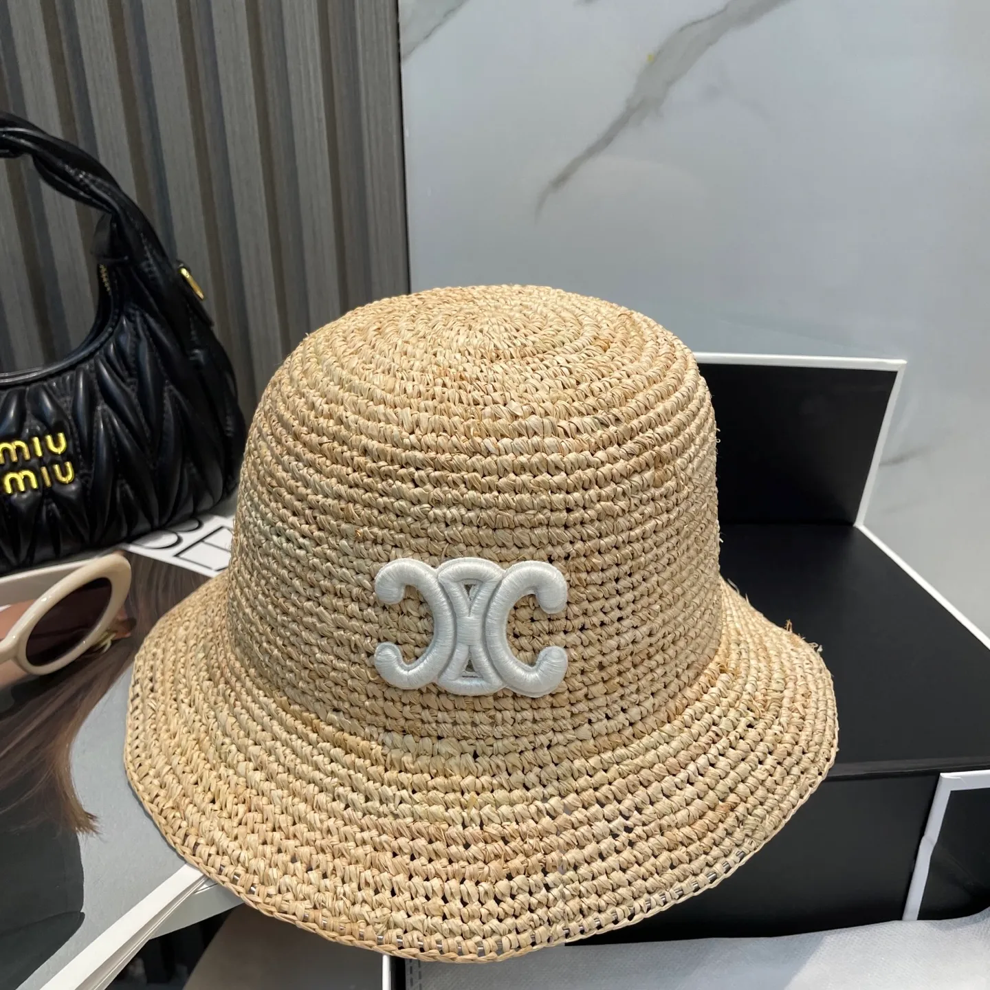 P110💛[CELINE Celine] New raffia densely woven straw hat, the first choice for the beach in summer ~ the same style as the stars ~ big brands are simple