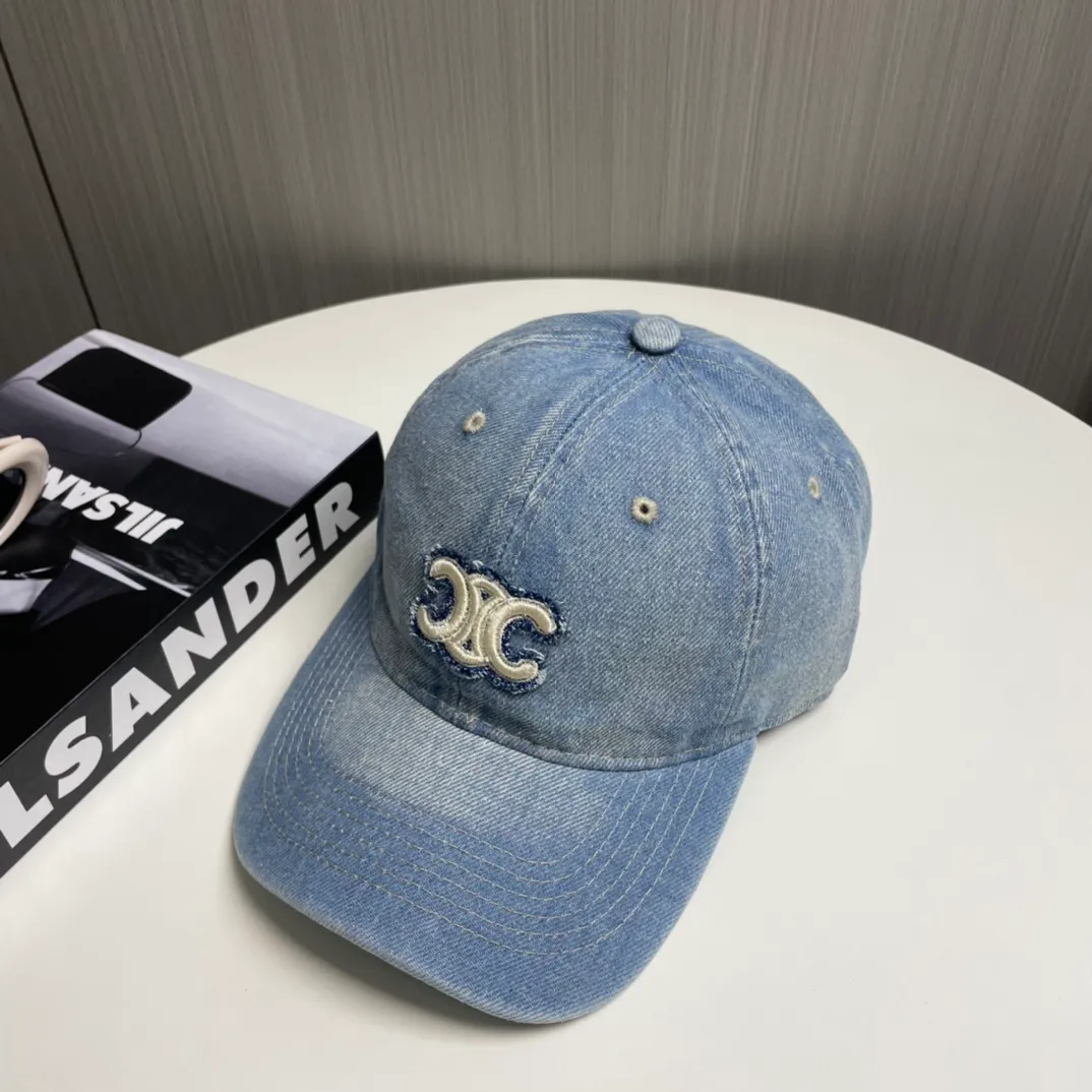 P60💛 Comes with dust bag [CELINE Celine] new denim baseball cap🧢, a must-have and easy to match when going out, hurry up and get it!
